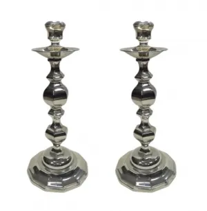 Paire de Bougeoirs en Bronze à Balustre Facetté de Luxe avec Large Plateau à Gouttes par Luxury Group International