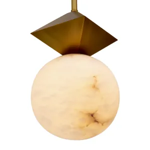 Lampada a Sospensione di Lusso con Globo Geometrico in Alabastro e Finitura in Ottone Spazzolato Vista dettaglio di Luxury Group International
