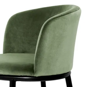 Juego de 2 Sillas de Comedor Tapizadas en Verde de Lujo con Patas de Metal Negro - Mobiliario de Hotel de Lujo Vista lateral por Luxury Group International