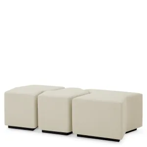Luxus Elfenbein Hocker Set 3-teilig mit Skulpturalem Modularen Design – Luxus Hotelmöbel Vorderansicht von Luxury Group International