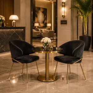 Luxus Wohnzimmer- & Hotel-Sessel Schwarz / Gold 60 cm – Luxus Hotelmöbel – Luxus Möbel Lifestyle-Ansicht von Luxury Group International