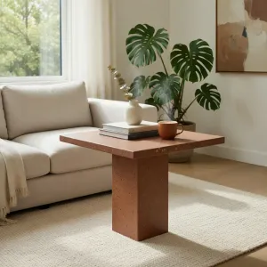 Mesa Pedestal Cuadrada de Concreto Granate de Lujo para Espacios Interiores y Exteriores Vista lifestyle por Luxury Group International