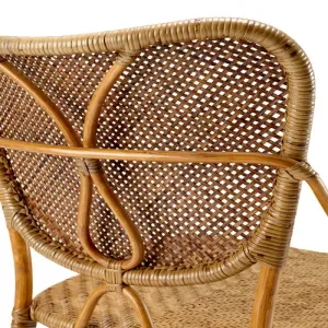 Luxus Esszimmerstuhl aus natürlichem Rattan mit geflochtenem Rückenlehne – Luxus Hotelmöbel Detailansicht von Luxury Group International