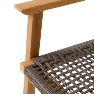 Luxuriöser Outdoor-Esstisch-Sessel aus Naturholz im 2er-Set mit grauem Geflecht – Luxus Hotelmöbel Detailansicht von Luxury Group International
