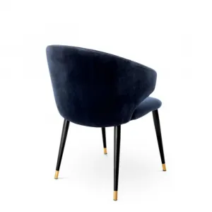 Luxus Esszimmerstuhl aus marineblauem Samt mit schwarzen & goldenen Metallbeinen – Luxus Hotelmöbel Rückansicht von Luxury Group International