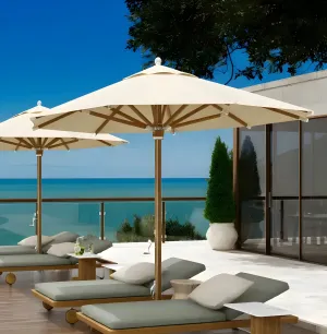 Parasol d'extérieur octogonal en bois de luxe avec toile premium pour jardin et bord de piscine Vue de face par Luxury Group International