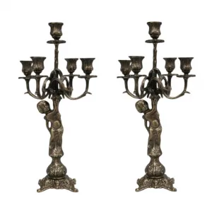 Coppia di Lusso di Candelabri Barocchi in Bronzo a Cinque Fiamme con Figura di Angelo Scolpito - Portacandele di Luxury Group International