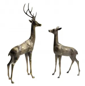 Pareja de lujo de esculturas de bronce extra grandes de ciervo y cierva Vista frontal por Luxury Group International