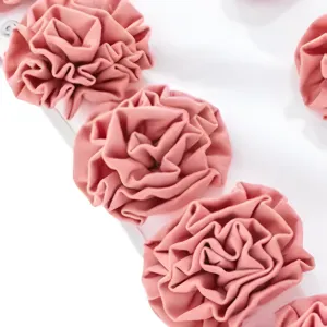 Parasol d'extérieur floral rose de luxe – Canopée fleurie artisanale Vue détaillée par Luxury Group International
