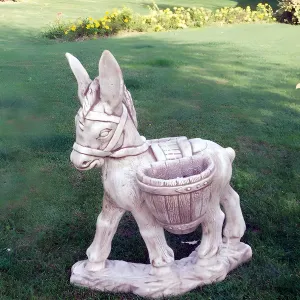 Sculpture de Jardin Rustique de Luxe Âne avec Détail de Double Panier - Sculpture Classique de Luxe Vue de face par Luxury Group International
