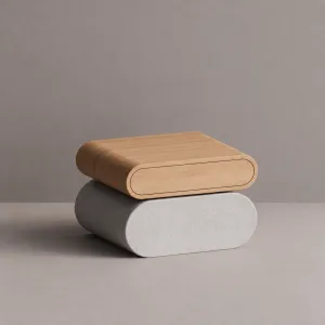 Mesa de Noche Escultural con Tapa de Madera y Base Estilo Piedra - Mobiliario de Hotel de Lujo Vista frontal por Luxury Group International