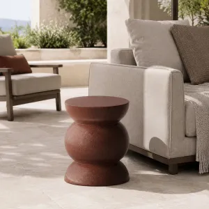 Table d'Appoint Sculpturale en Béton de Luxe pour Usage Intérieur et Extérieur - Table d'Appoint de Luxe - Mobilier de Luxe Vue lifestyle par Luxury Group International