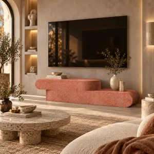 Luxuriöse skulpturale TV-Konsole aus Beton mit asymmetrischem, geschwungenem Design – modernes Möbelstück Lifestyle-Ansicht von Luxury Group International