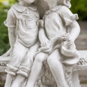 Sculpture de Jardin de Luxe Enfants Assis avec Banc - Sculpture Classique de Luxe Vue détaillée par Luxury Group International
