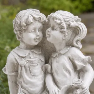 Sculpture de Jardin de Luxe Enfants Assis avec Banc - Sculpture Classique de Luxe Vue détaillée par Luxury Group International