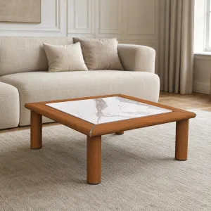 Table basse carrée en bois de luxe avec plateau en marbre blanc Vue lifestyle par Luxury Group International