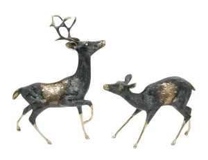Luxus Hirsch- und Hirschkuh-Bronzeskulpturenpaar mit goldenen Akzenten in handbemaltem Finish Vorderansicht von Luxury Group International