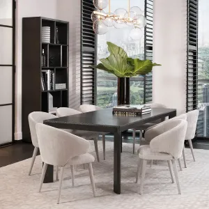 Poltrona da Pranzo Imbottita di Lusso Taupe con Schienale Curvo - Mobili di Lusso per Hotel Vista lifestyle di Luxury Group International