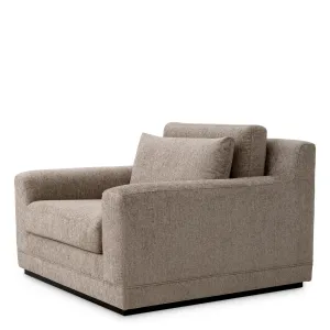 Fauteuil Lounge Luxueux Taupe Rembourré avec Base Noire - Mobilier de Luxe pour Hôtels Vue de côté par Luxury Group International