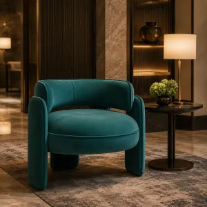 Fauteuil de Salon Luxueux en Tissu Sarcelle avec Dossier Courbé - Mobilier de Luxe pour Hôtels Vue lifestyle par Luxury Group International