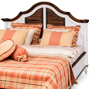 Luxus Weißes Holzbett mit Gebogenem Latten-Kopfteil & Dunklem Holzrahmen – Luxusbett Detailansicht von Luxury Group International