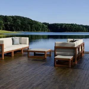 Luxus Holz Outdoor Ottoman mit Elfenbeinbezogenem Polster Lifestyle-Ansicht von Luxury Group International