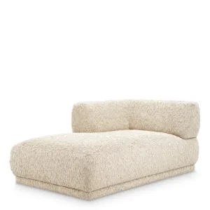 Chaise longue rembourrée moderne avec dossier incurvé et assise profonde - Mobilier d'hôtel de luxe Vue de face par Luxury Group International