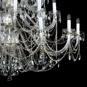 Lampadario a Cristalli Veyrona – Lampada da Soffitto di Lusso Vista laterale di Luxury Group International
