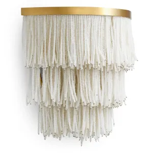 Lampada da Parete a Strati con Perline Bianche, Fili di Vetro Bianco e Cornice Dorata - Mobili di Lusso per Hotel Vista frontale di Luxury Group International