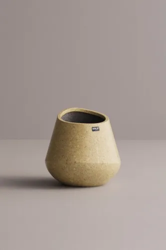 Bowls & Decorative Objects