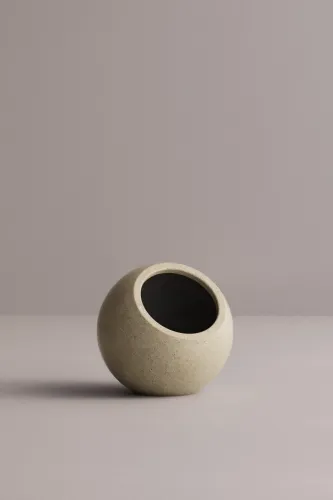 Bowls & Decorative Objects