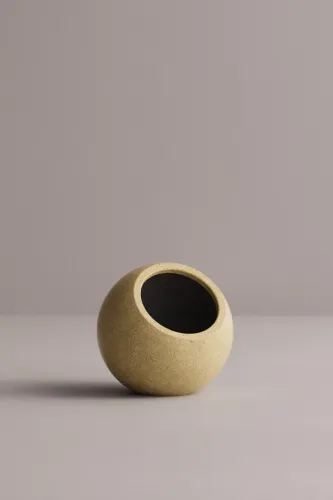 Bowls & Decorative Objects