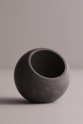 Bowls & Decorative Objects