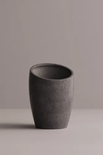 Bowls & Decorative Objects
