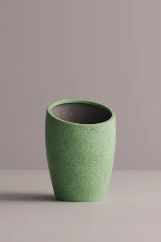 Bowls & Decorative Objects