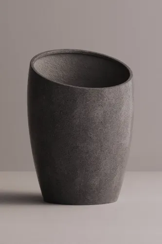 Bowls & Decorative Objects