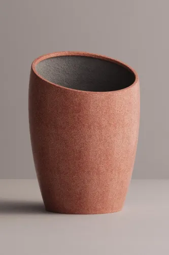 Bowls & Decorative Objects