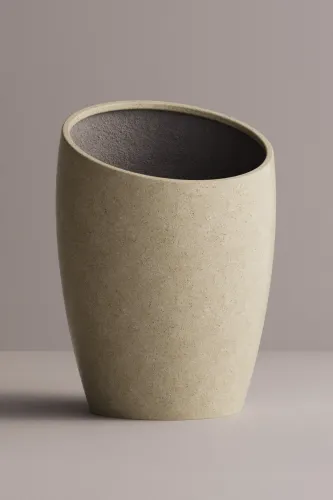 Bowls & Decorative Objects