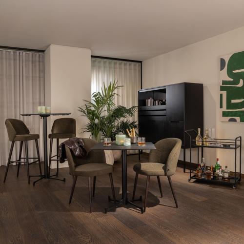 Bar & Counter Furniture