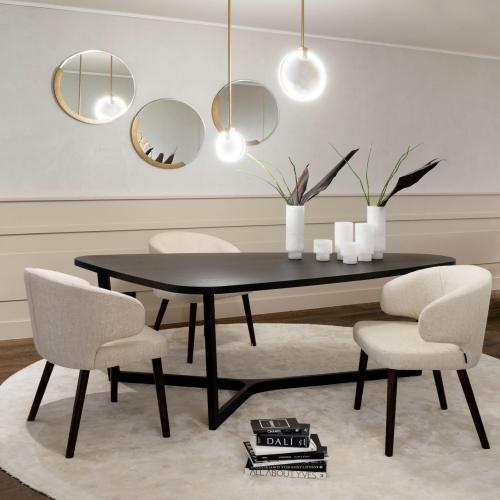 Chairs & Armchairs