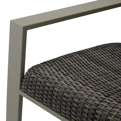 Chairs & Armchairs