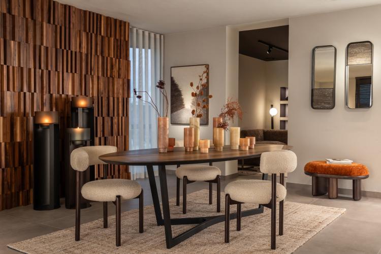 Luxury Dining Tables