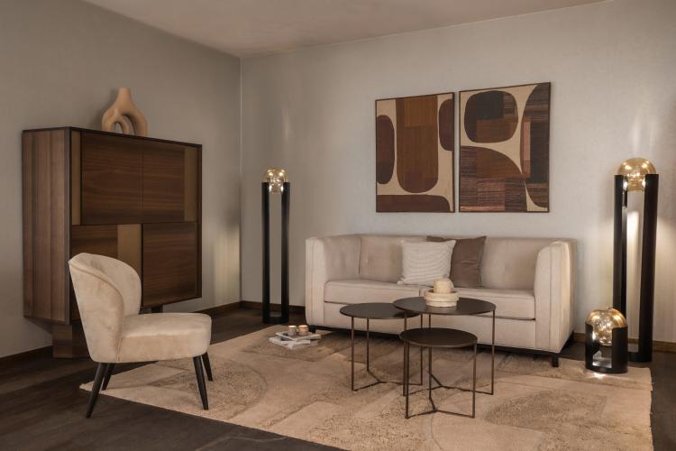 Sofas & Armchairs
