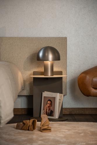 Luminara Vion Table Lamp | Table Lamps Collections