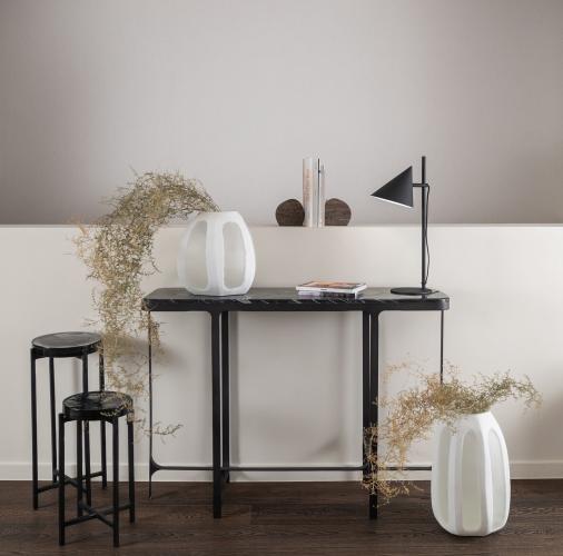 Eterna Noir Table Lamp – A Modern Symbol of Prestige | Table Lamps Collections