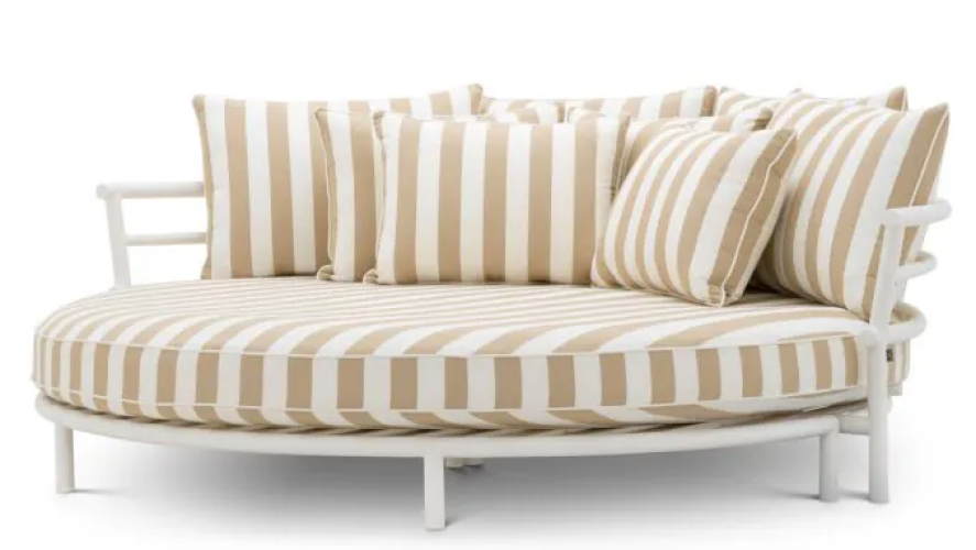 Premium Outdoor Relaxation Bed