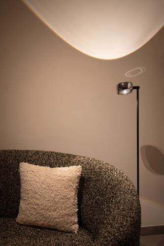   Volterra Luxe Floor Lamp | Floor Lamps Collections
