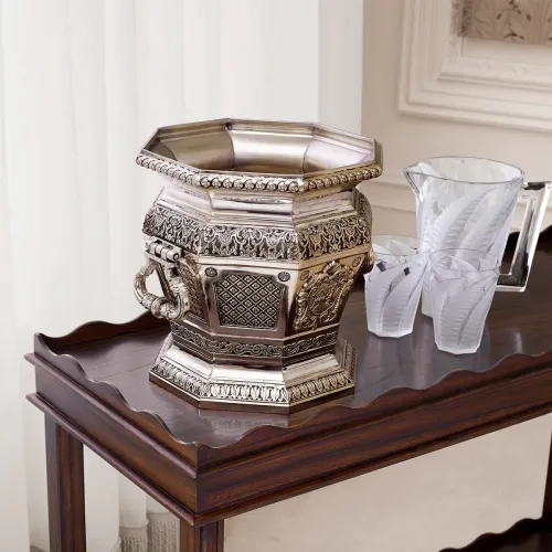   Regal Walpole Silver Object  Antique Finish Collector’s Piece | Bowls & Decorative Objects Collections