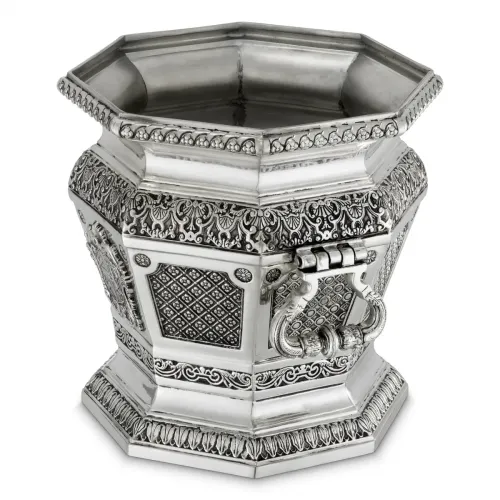   Regal Walpole Silver Object  Antique Finish Collector’s Piece | Bowls & Decorative Objects Collections
