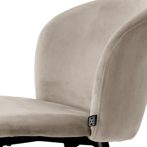Tabouret de Bar Volant Élégant – Options d’Assise en Velours & Pieds Effilés Noir/Or par Luxury Group International